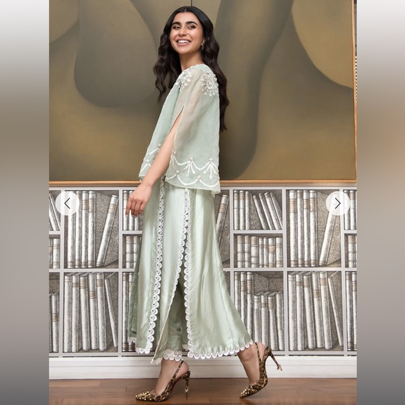 Sehrish Rehan Eid Collection - Pakistani designer suit - Picture 3 of 9